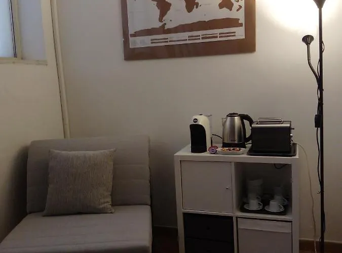 Tata's Borghese Apartment Rome